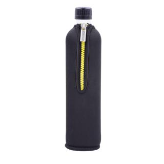 Glasflasche mit Neoprenbezug schwarz 0,5l